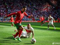 NG28-关于C罗在拜仁比赛中精彩发挥，势不可挡引发热议！的信息